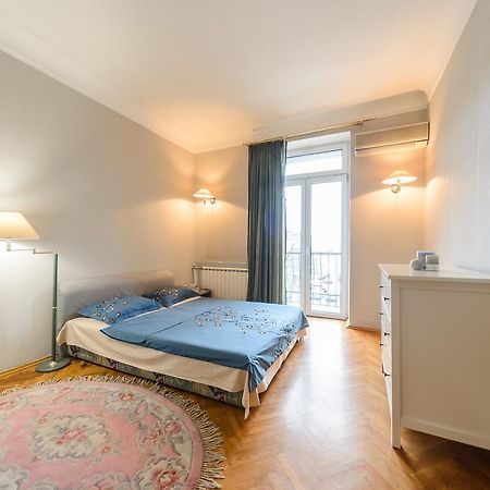 Apartment Near Olympic Stadium Kiev Buitenkant foto