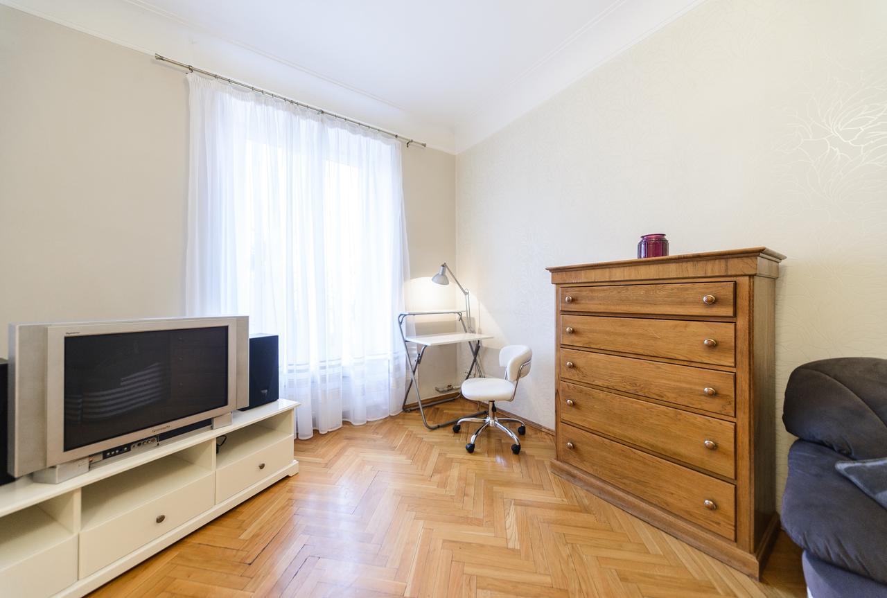 Apartment Near Olympic Stadium Kiev Buitenkant foto