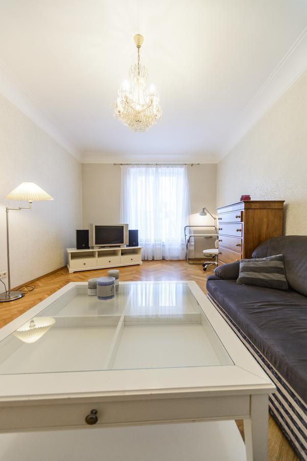 Apartment Near Olympic Stadium Kiev Buitenkant foto