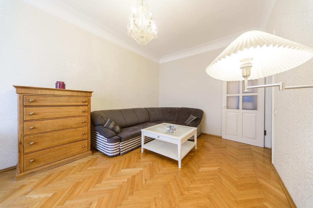 Apartment Near Olympic Stadium Kiev Buitenkant foto