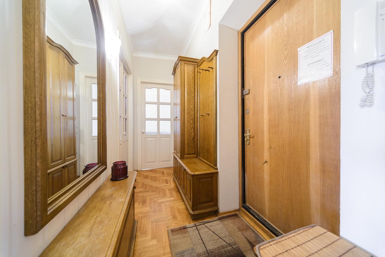 Apartment Near Olympic Stadium Kiev Buitenkant foto
