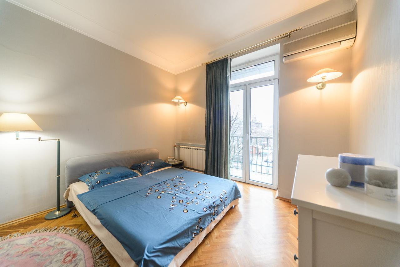 Apartment Near Olympic Stadium Kiev Buitenkant foto